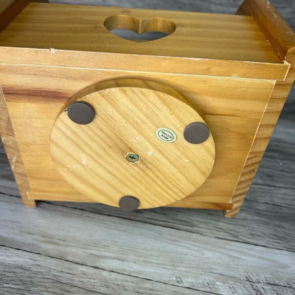 Wooden Heart Napkin Holder Mail Remote Lazy Susan Spins Country Rustic Cottage - Picture 9 of 9